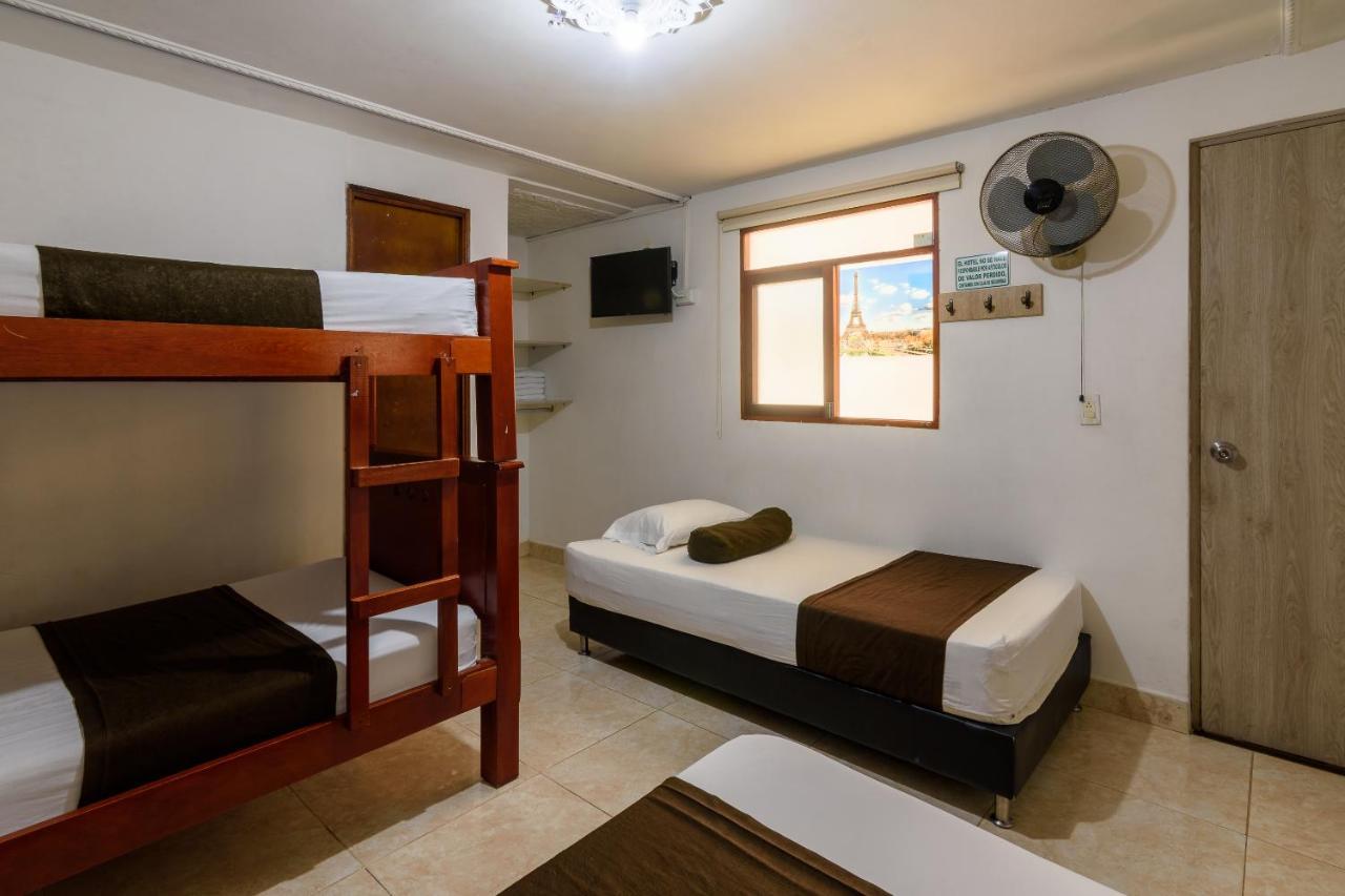Hotel Sol Del Estadio Medellín Buitenkant foto